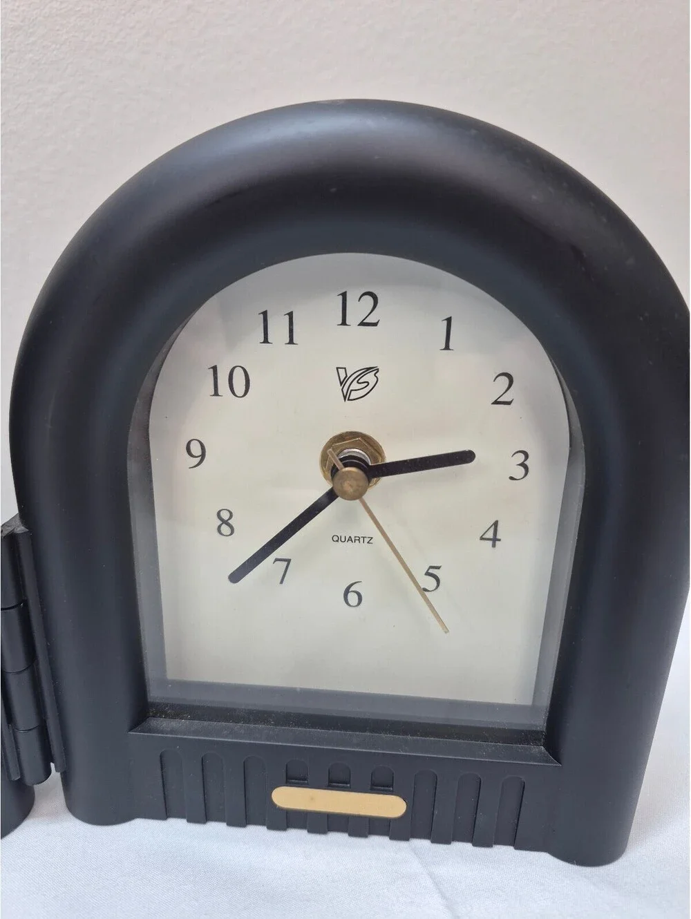 Sector Black Folding Desk Clock with Chick Picture Frame J61